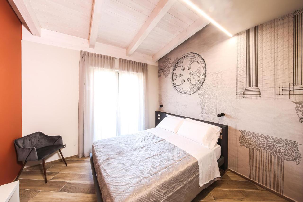 Vicolo Malavolta 7 Rooms And Suites Pedaso Extérieur photo