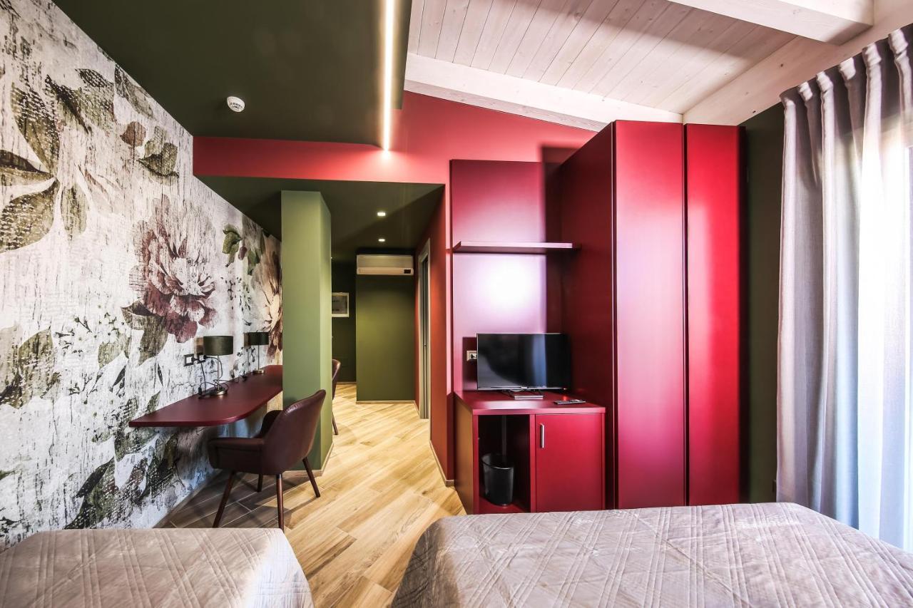 Vicolo Malavolta 7 Rooms And Suites Pedaso Extérieur photo