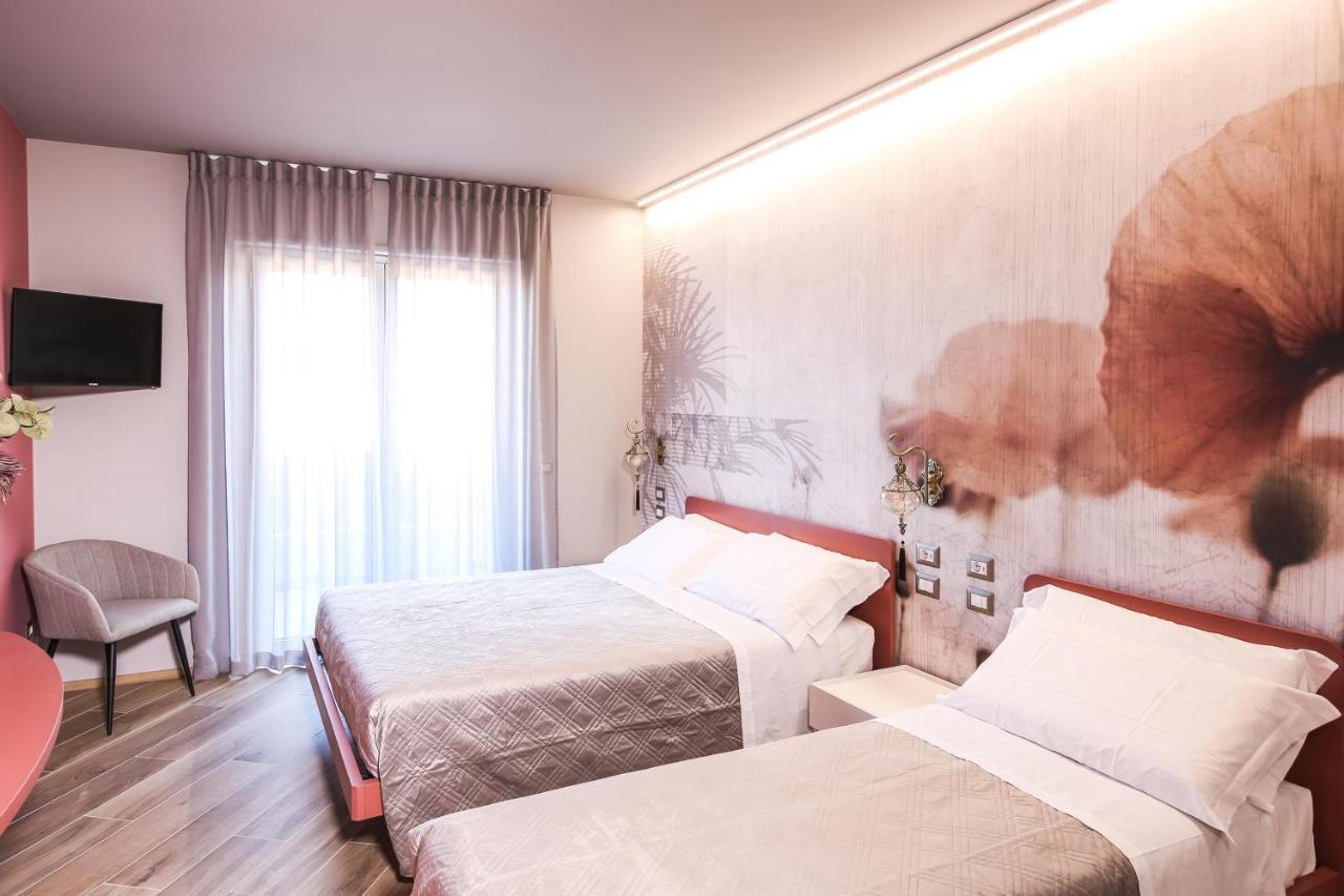 Vicolo Malavolta 7 Rooms And Suites Pedaso Extérieur photo