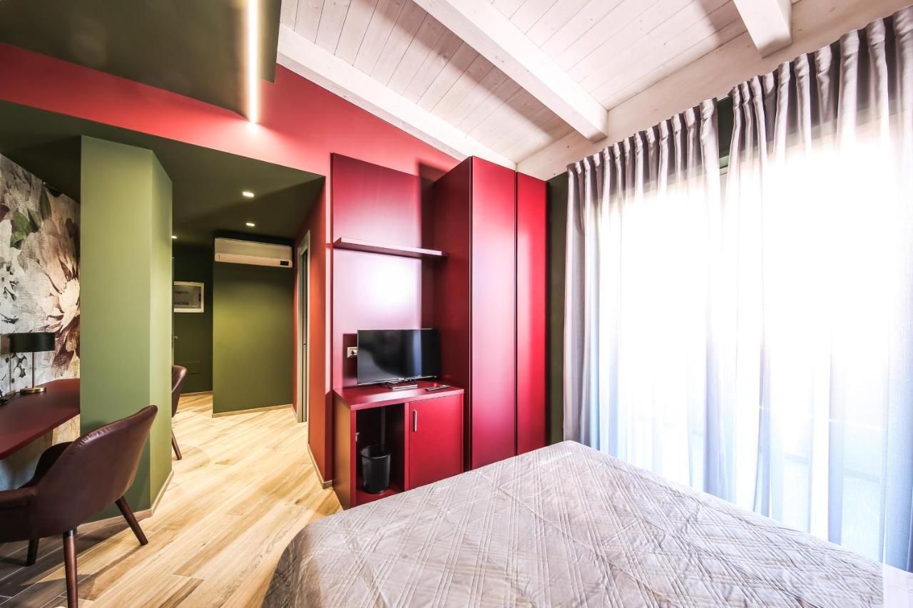 Vicolo Malavolta 7 Rooms And Suites Pedaso Extérieur photo